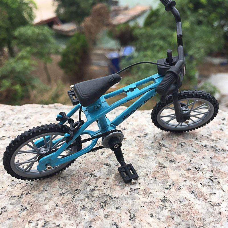 Y4QA Mini Finger Miniature MTB - مراجعة Kids Education Free App وسعره