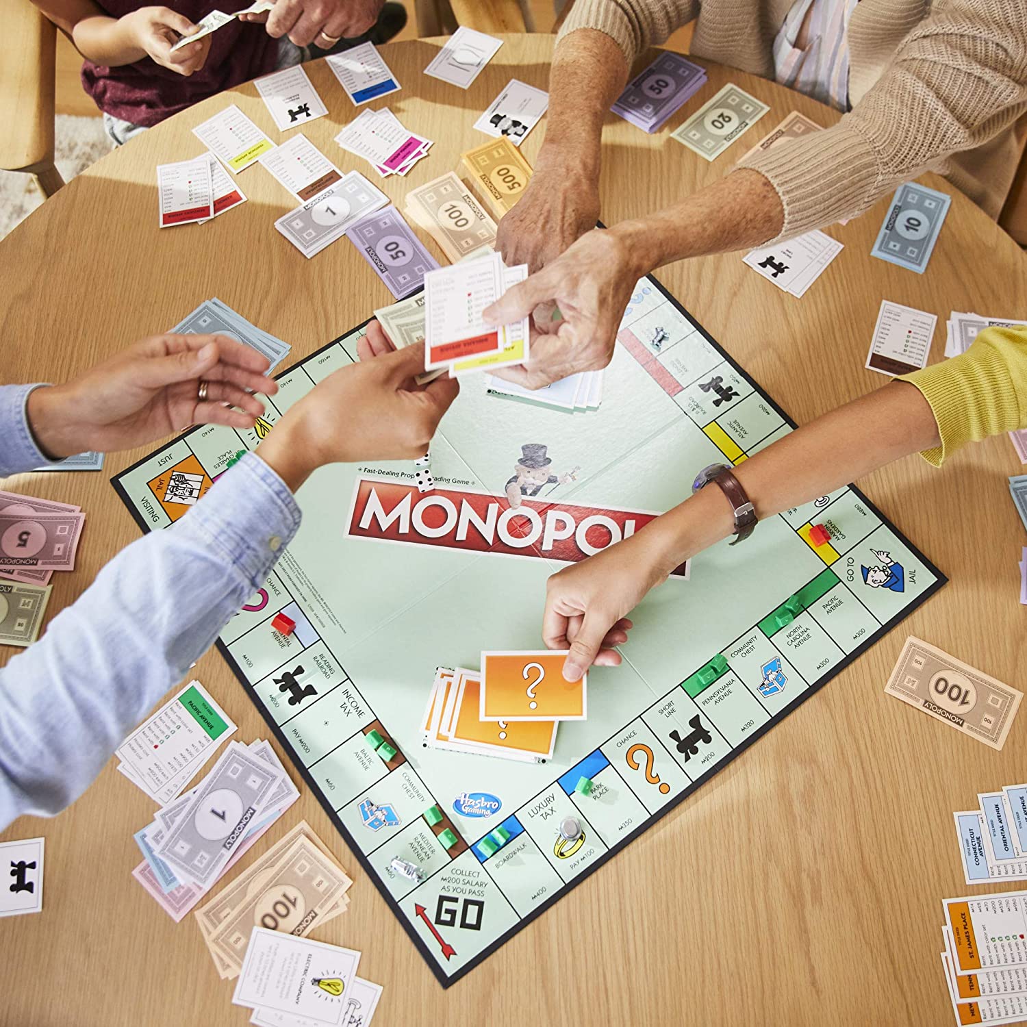 لعبة مونوبولي الكلاسيكية من ها - مراجعة Hasbro Game Monopoly وسعره